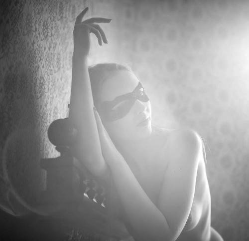 photographer:  George Pruteanu source:  bangkissbite please leave all credits intact
