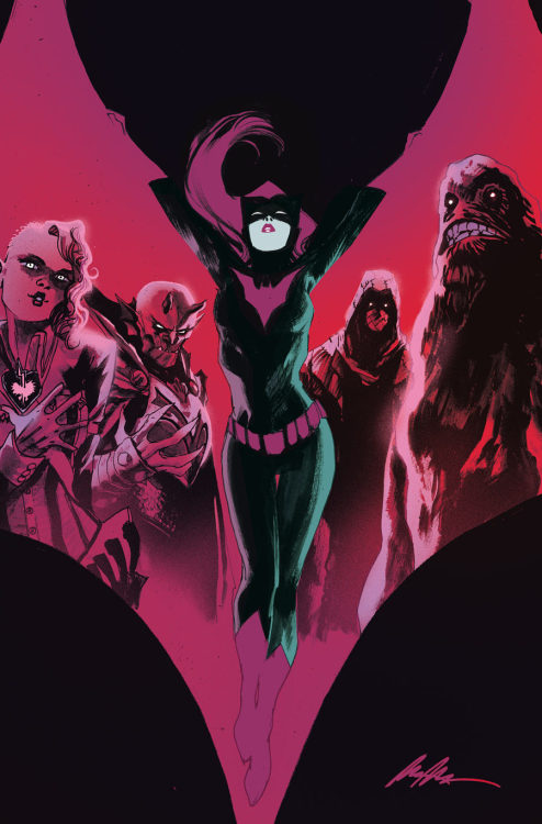 comicbookwomen:Batwoman Annual and Batwoman #40 covers by Georges Jeanty and Rafael Albuquerque
