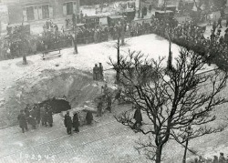 Bombardement sur Paris par Zeppelin du 30