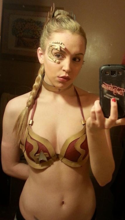 slave-leia:  7 of 9  Had to.