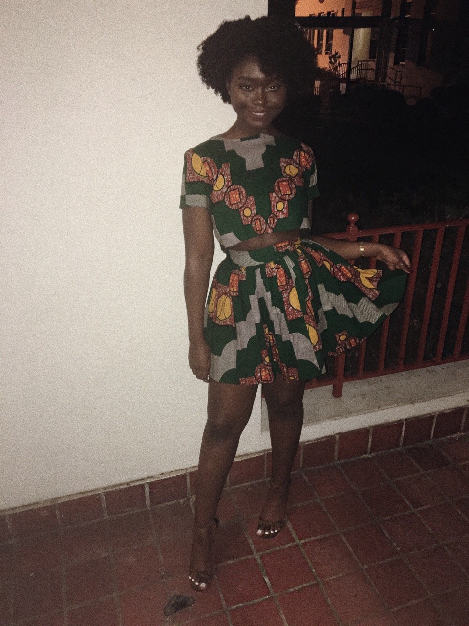 blackoutselfies:  Cameroonian &amp; Congolese gal💛  Ig:afrii_gal