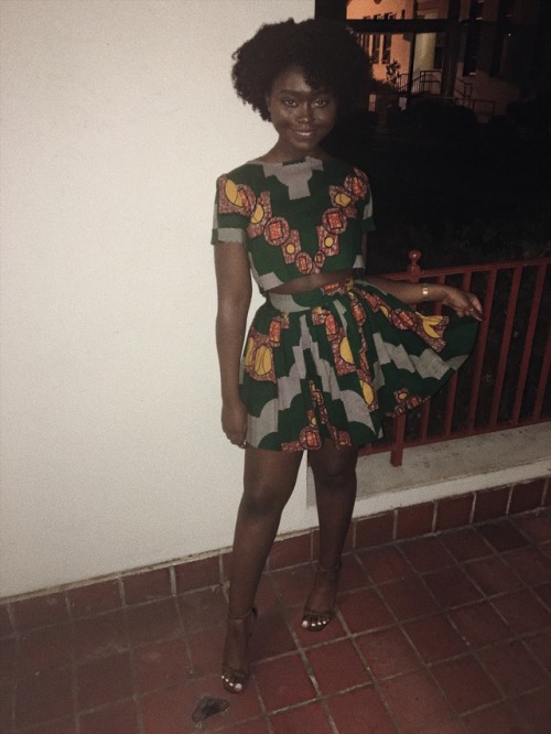blackoutselfies:  Cameroonian & Congolese gal💛  Ig:afrii_gal