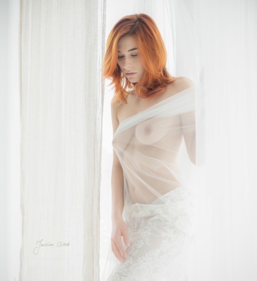 saltyruins:  follow me - my free cam 