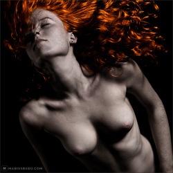 roarin-monkey:  World On Fireby Marius Budu Model: Vernonika  Very effective imagery.