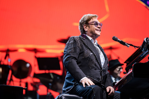 Shots from the penultimate Australian Farewell Yellow Brick Road Tour dates. But before Elton says g