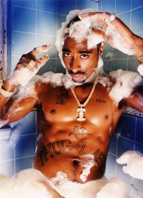 creamgetdamoney2: Tupac, as shot by David LaChapelle