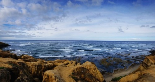 Morning hike with @stu__bird  #saturdayvibes #oceanview #scenichike (at Sunset Cliffs State Preserve