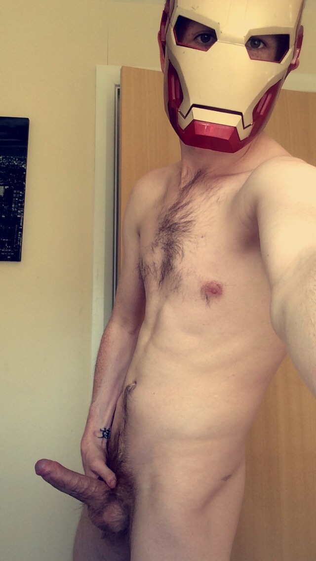 donowhore:  donowhore:  Kik me snapchat me in bored as fuck   Kik - twinkerbelldonowho