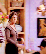 Rachel Green // favorite outfits + season 1