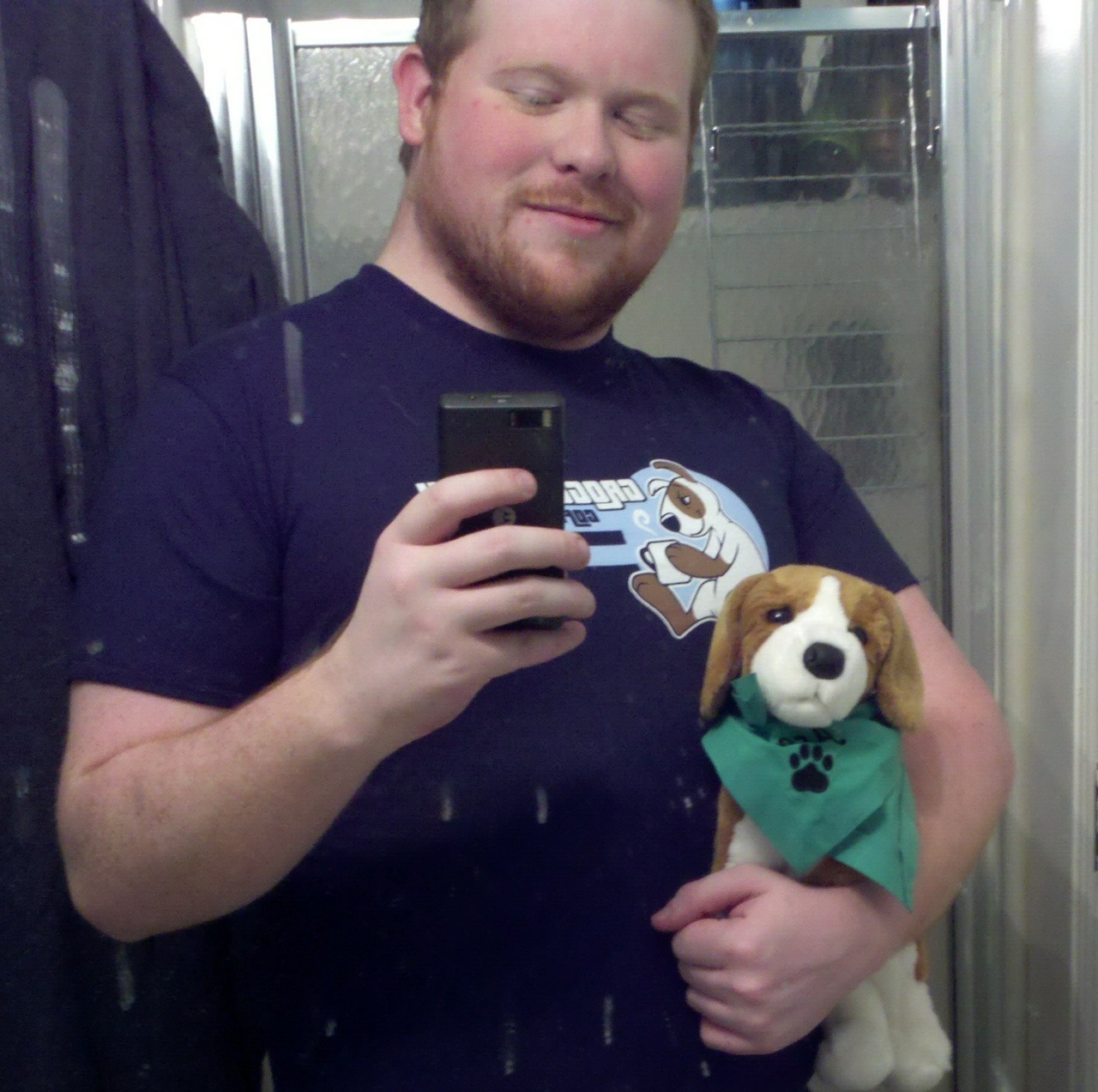 superbears:  DAMN CUTE FACE YOUNG HUSKY, LOVE TO EAT   thebigbearcave:  THE SON
