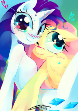 soloponis:  Rarity et Fluttershy by Iopichio