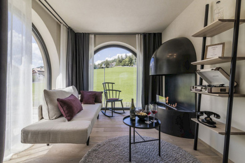 For a Designer Boutique Stay in South Tyrol, Gloriette Guesthouse Ticks All the Right BoxesSet amids