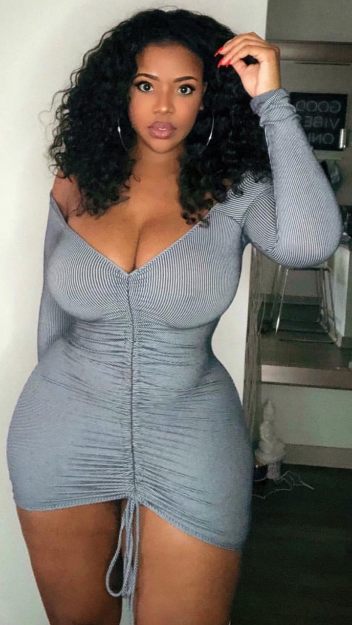 pleasing2theeye:  Brianna 💋💞🍰