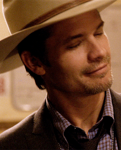 I WENT NEXT DOOR TO THIRTY-ONE FLAVORSTimothy Olyphant As Raylan Givens Justified, Season One, Episode