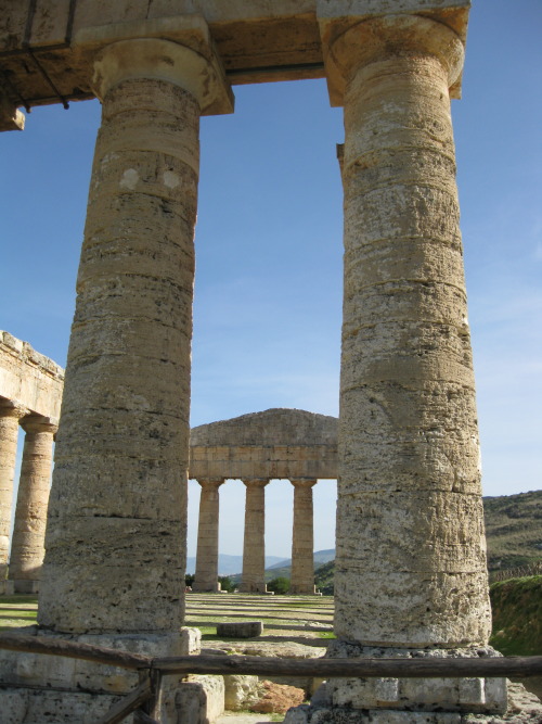 clioancientart:The unfinished Doric style temple at the mixed Greek and native Sicilian City of Sege