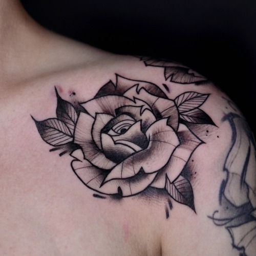 ● Danke Svana ● . . . #txttoo #tattoo #inked #black #blackwork #flower #flowertattoo #girltattoo #gi