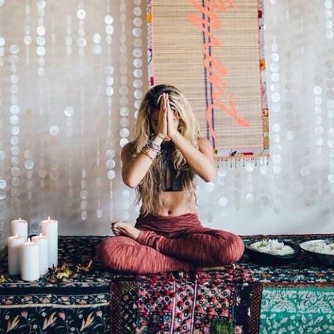 #meditation #Namaste #om #yogini #yogaeverydamday #yogagirl #instayoga #igyoga #yogi #yogisofinstagr