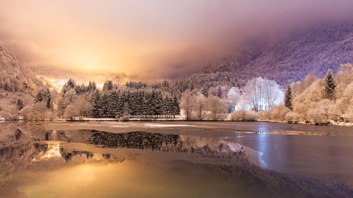 earthporn-org:Snowy night on Lake Lenna in the Brembana Valley, north of Italy. - Photo by Davide Ar