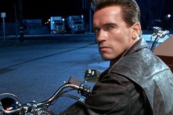 Arnold Schwarzenegger,...