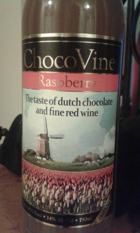 stormphyre:enjoloras:Review of ‘ChocoVine’ Raspberry Chocolate flavoured wine:The b