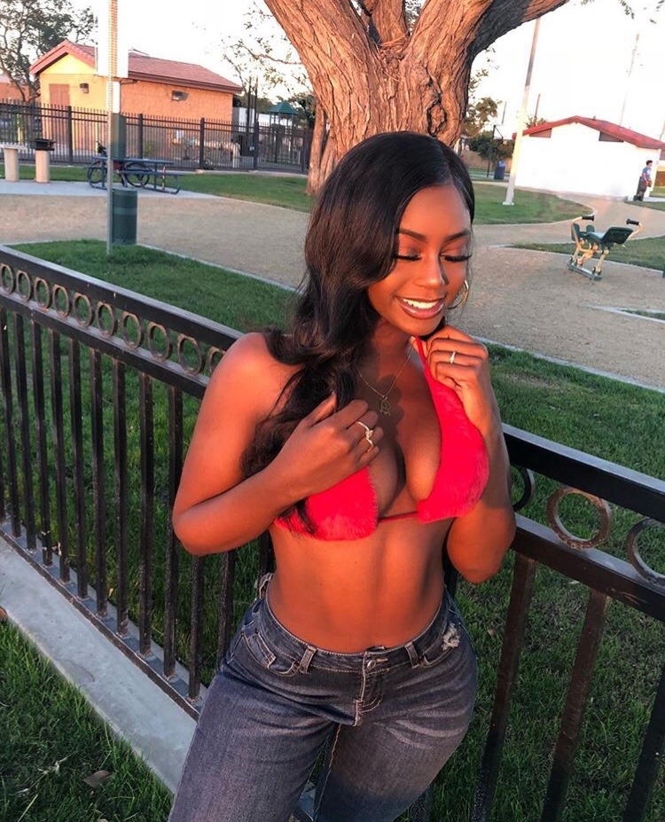 darkmelaningirls: @itsjustajlove  