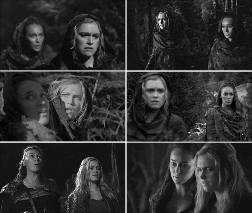 smolsawyer:Clexa in one shot - Season 2One Clexa look from every scene - Season 2 + Season 3+ bonus: