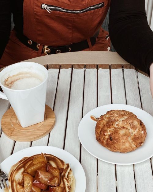 peacefulandcozy: Instagram: coffeetoned