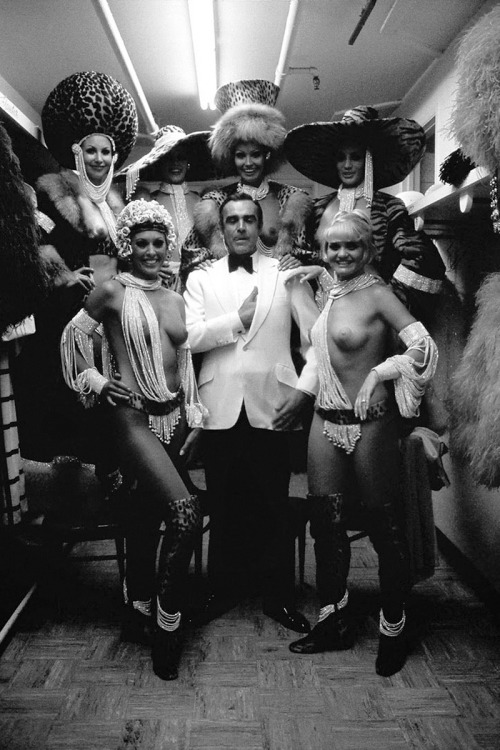 Sean Connery / on location in Las Vegas during production of Guy Hamilton’s Diamonds Are Forever (19