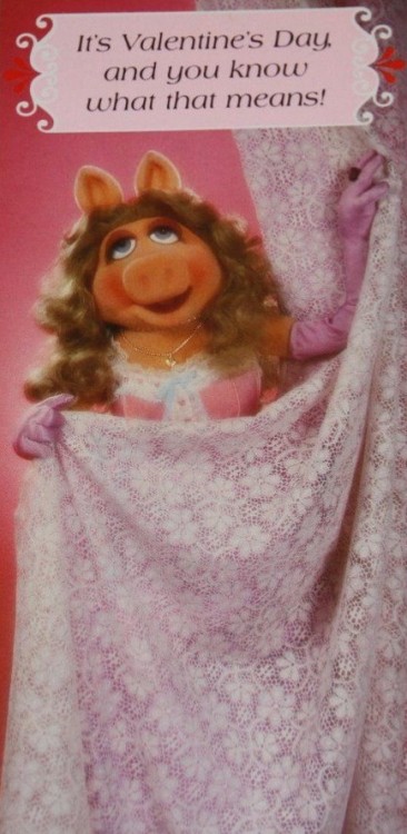 themuppetmasterencyclopedia:Miss Piggy Valentine’s Day Cards by Hallmark #2