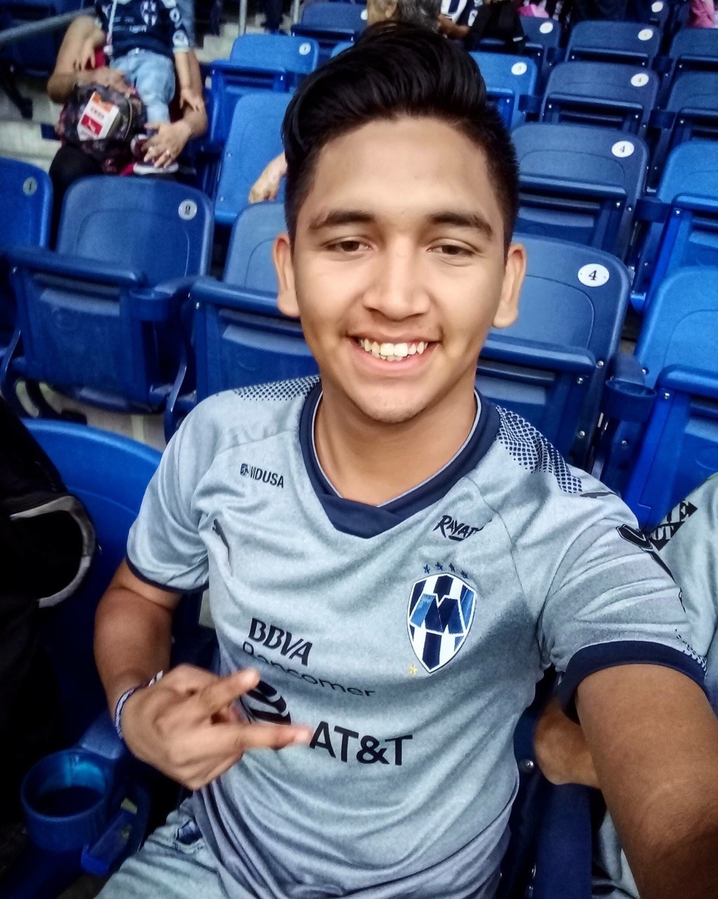 regiostontos:  Ganó el chico de la foto #1 Alex Ramírez de Monterrey, Nuevo León