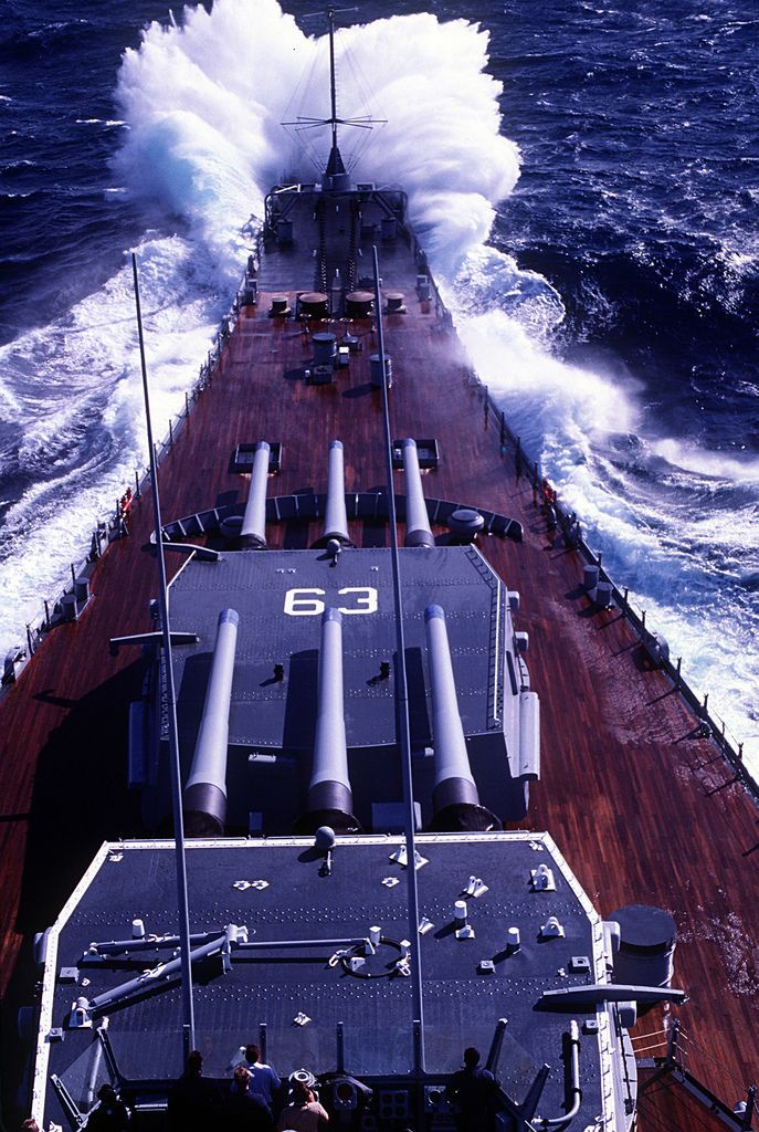 oldschoolgarage:  BB-63,USS Missouri
