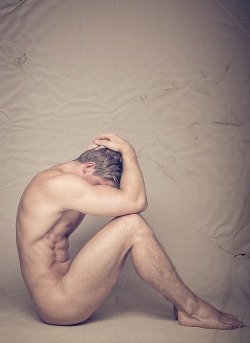lookwhathappenswithalovelikethat:  manlovesmanatees:  canvas  this would be my dream body. :( 