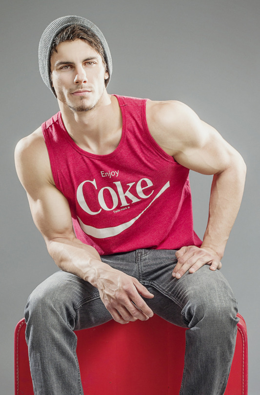 amanthing:  Visit amanthing Hunk Edition BlogWith 9 Different Categories of HOT MEN