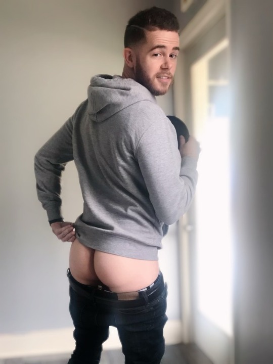 Porn mrjjxl:   Happy hump day y’all!  Reblog photos