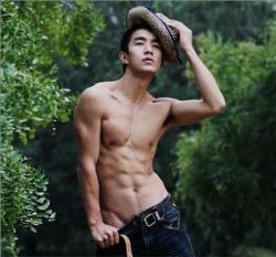 Only Asian Hot Guys Photography Blog.