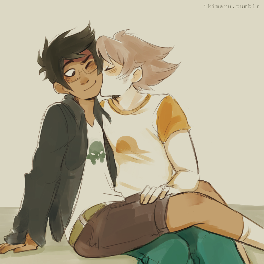 just photosetting some dirkjake sketches I had in my folder hahaa