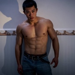 Viva!Asian hunks!