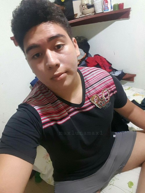 alanjr1994:  maxlunamax1:  Desde Managua, Nicaragua.  Asi es como me encantan