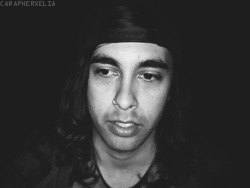 carapherxelia:  Vic Fuentes of Pierce The Veil [x] 