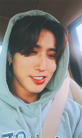 Han 220326 Vlive