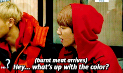 chan-soo:   Byun Baekhyun forever struggling with his food (╯°Д°）╯cucumber