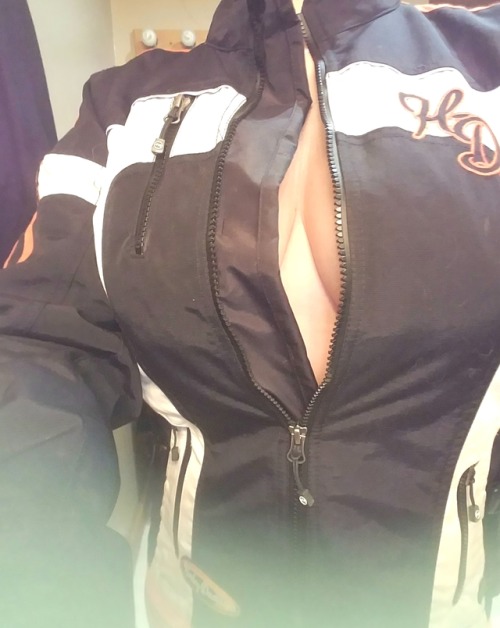 wvgurl73: For the Harley lovers . @cinsity2-0of course you can