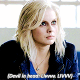 izombiesource:liv + zombie brains1.11 » delusional