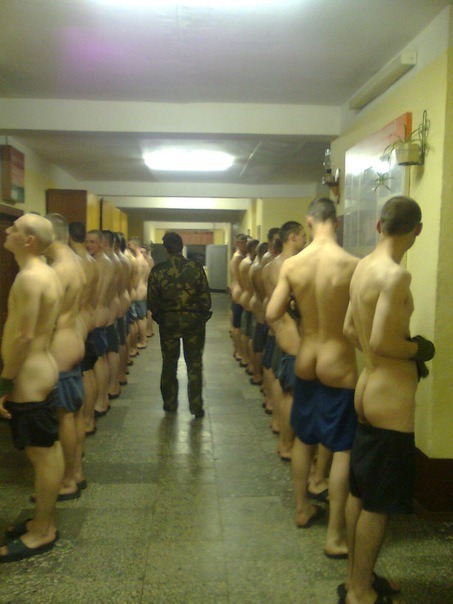 randydave69:  Military ass inspection? Dave PLEASE don’t follow ME if you are under 18! Davehttp://randydave69.tumblr.com/archive 