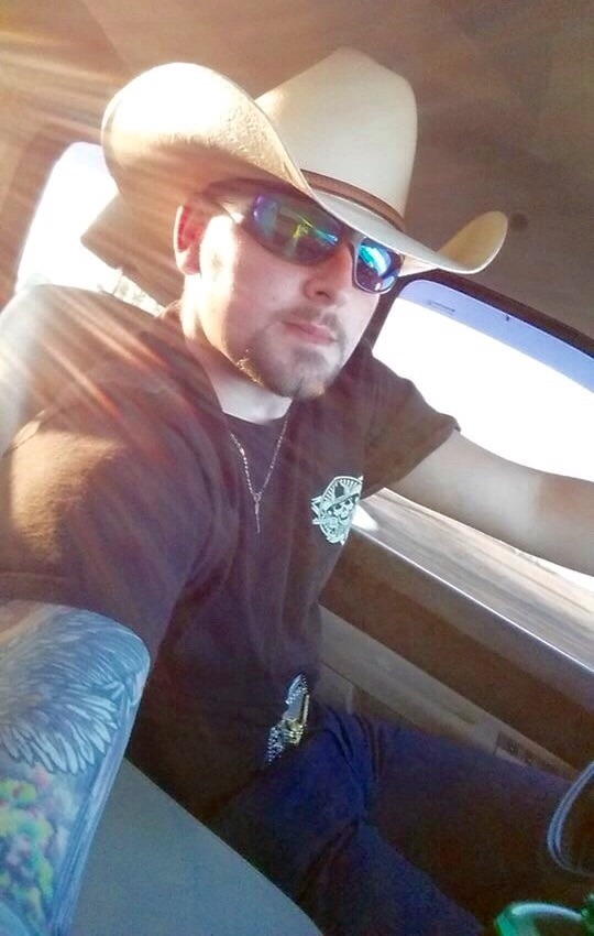 phd-bullrider:  Hot damn! Drive faster Bud…I want you inside me! 