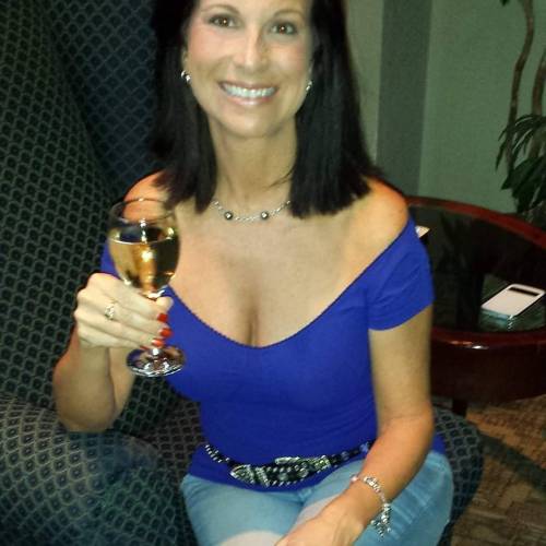 Cheers. We love our life! #HappyHealthyHorny #drivenbypositivity #swingers