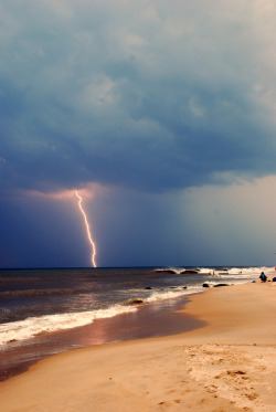 touchdisky:  Ocean City by endlessly- 