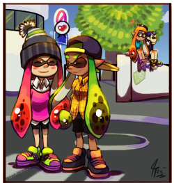 searching-for-bananaflies:  I like to think this is what inkling couples like to do.  So I could care less for the gameplay im not really into anything romotely close to an FPS even if it is shooting the ground with ink i just prefer fantasy and rpg like