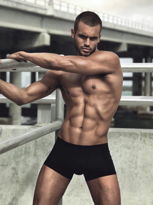 grabyourankles:  Leonardo Corredor by Greg Swales 