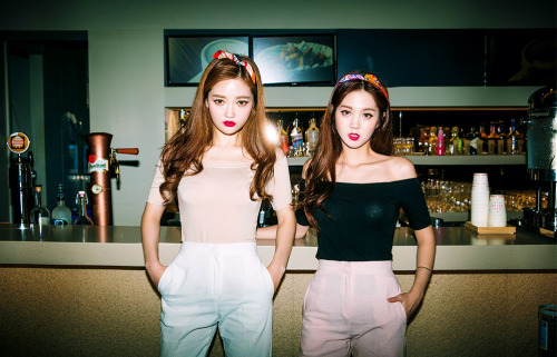 Lee Chae Eun & Sung Kyung - July 14, 2015 3rd Set